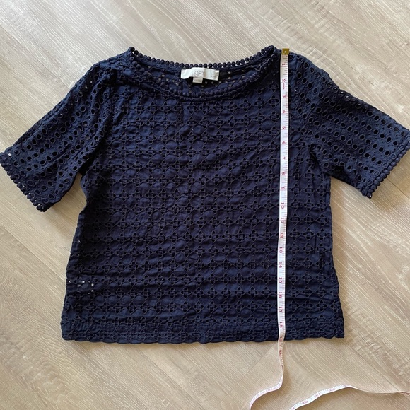 Boxy Lace Pattern Overlay Tee - Picture 7 of 7